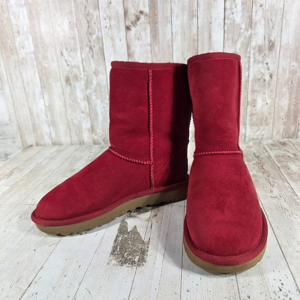 UGG Classic Short II Red Suede‎ Sheepskin Mid Calf Boots 1016223 Womens 6